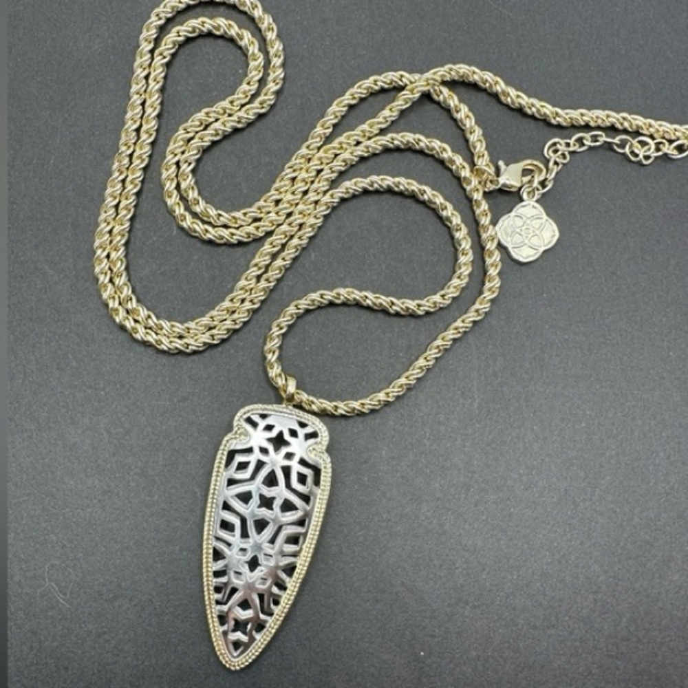 Sienna Arrow necklace